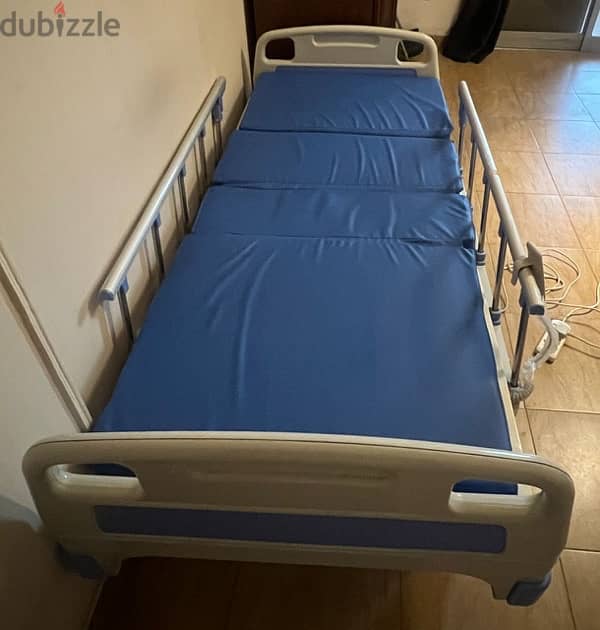 سرير طبي وملحقاته Medical bed 3