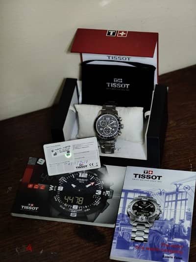 Tissot v8