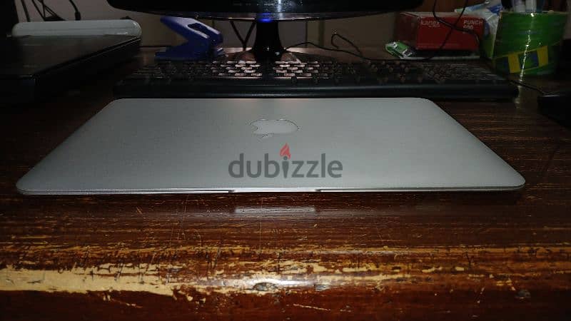 Macbook Air 11" Early 2015 1