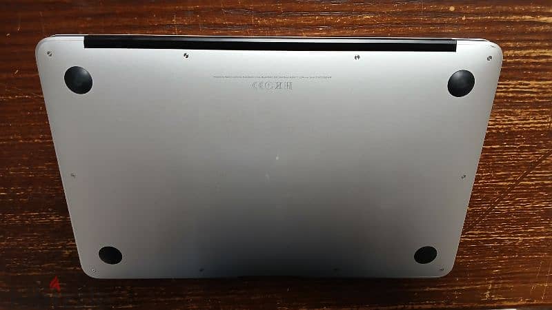 Macbook Air 11" Early 2015 9