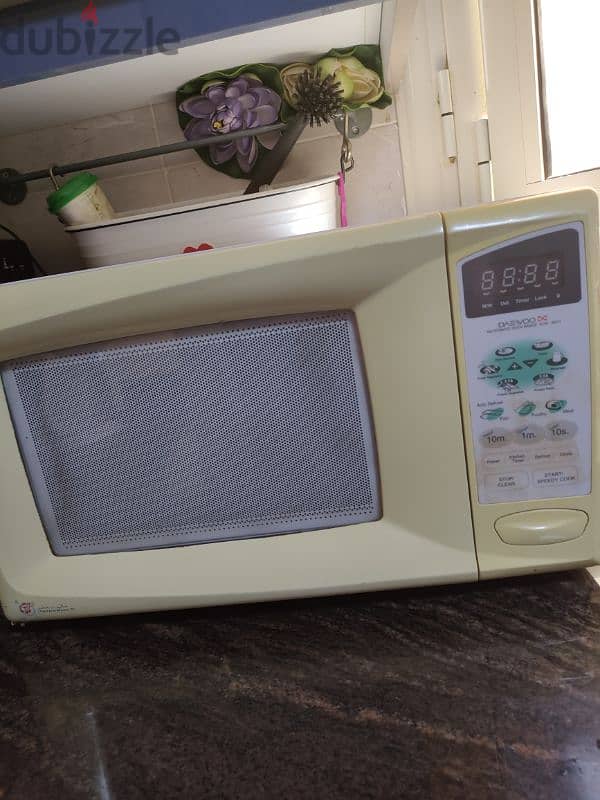 DAEWOO Microwave 3