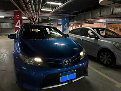 Toyota Auris 2013