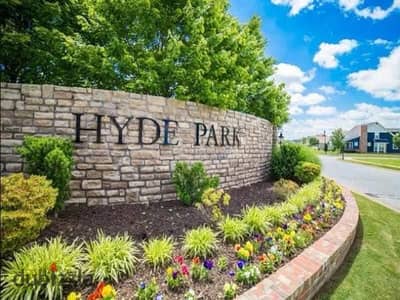 شقة للبيع في هايد بارك التجمع متشطبة بالكامل بجوار الجامعة الأمريكية ومفيدا إعمار مصرApartment for sale in Hyde Park, El Tagamoa