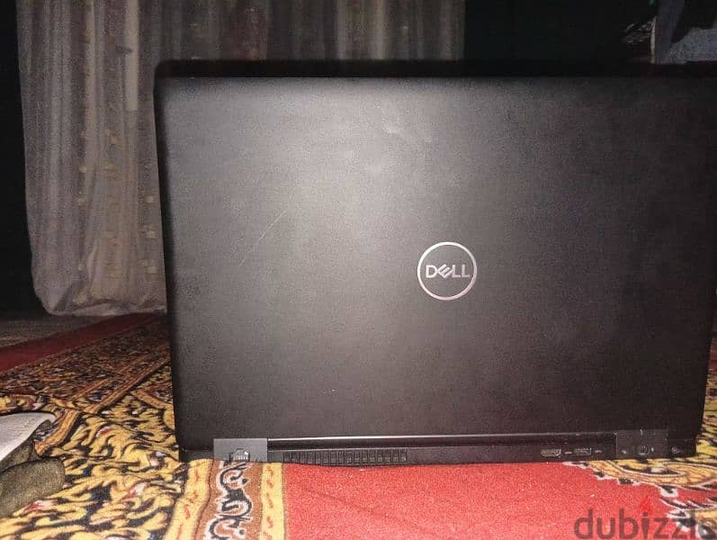 dell latitude 5590 i7 للبيع 1