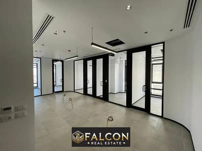 For sale a 100 sqm commercial office in a prime location in the Fifth Settlement minutes from Madinaty and Rehab new cairo