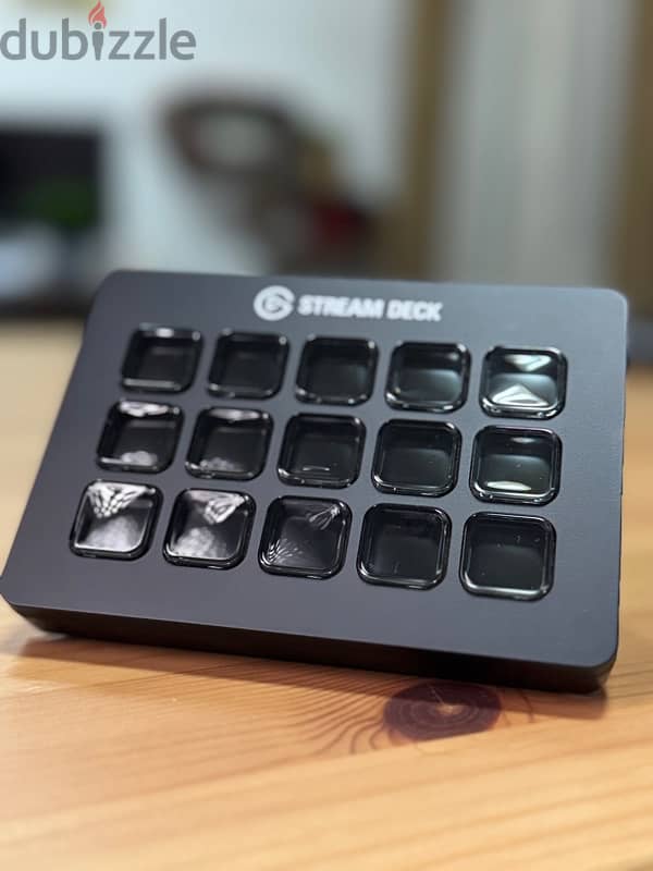 جهاز البث المباشر و التحكم Elgato Stream Deck Mk. 2 4