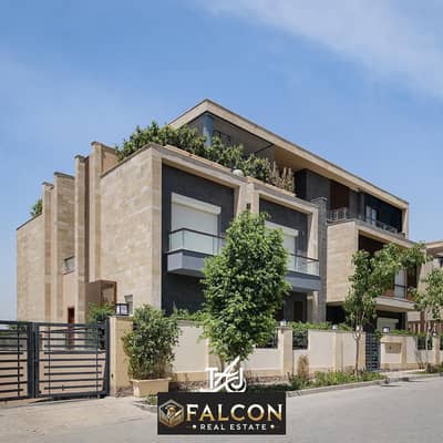 50% discount Villa for sale 3-floors in front of airport - prime location in Taj City - New Cairo next to Gardenia | Gardenia Minutes from New Capital