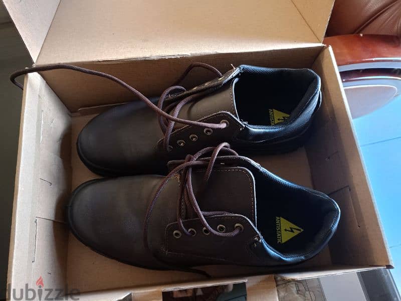 سيفتى بوت جديد  Safety shoes 3