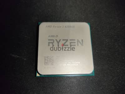 بروسيسور Ryzen 3 4300GE للبيع