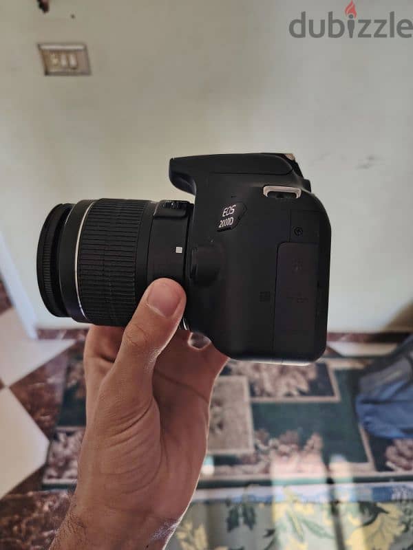 Camera Canon 2000D 2