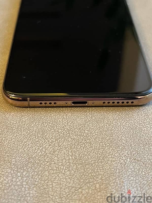 iPhone XS Max 256 GB Gold 2