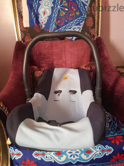 car seat للبيع