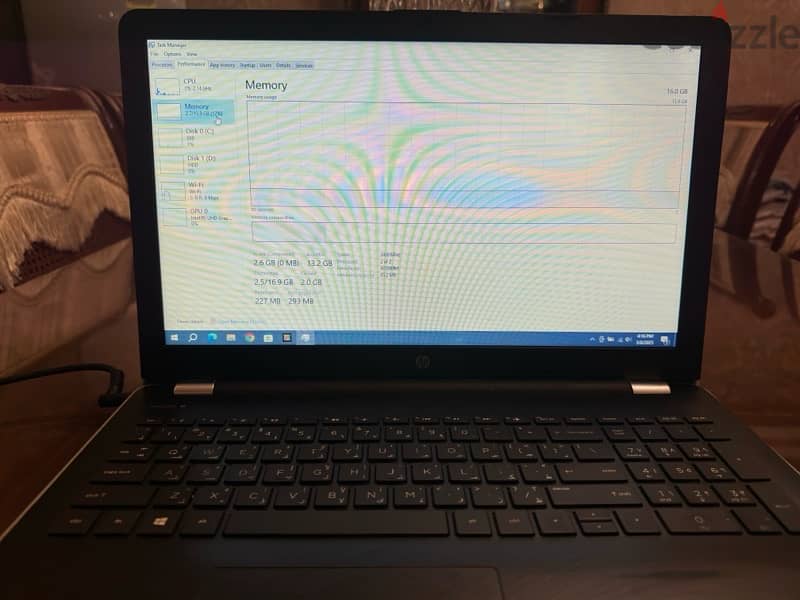 hp laptop in a good condition with core i5 8th gen cpu 16gb of ram 5