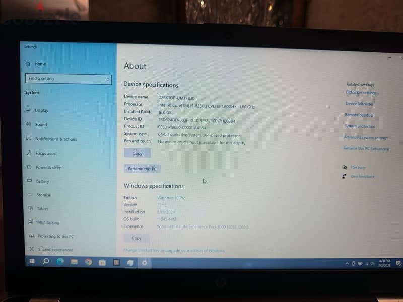 hp laptop in a good condition with core i5 8th gen cpu 16gb of ram 6