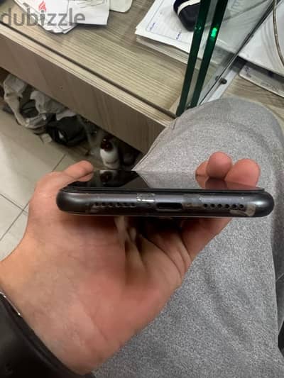 I phone 11 Black 128