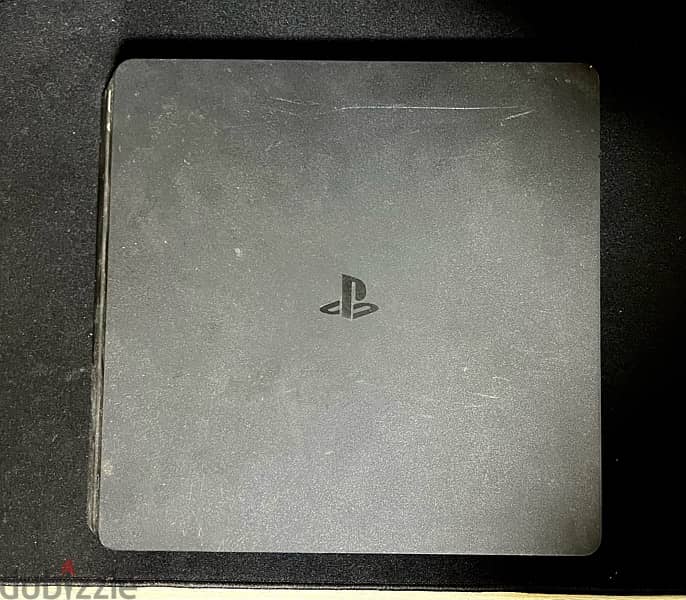 PS4 SLIM 2