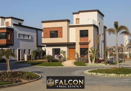 Townhouse villa for sale in Azhar Compound next to Palm Hills and Mountain View and minutes from the American University in New Cairo