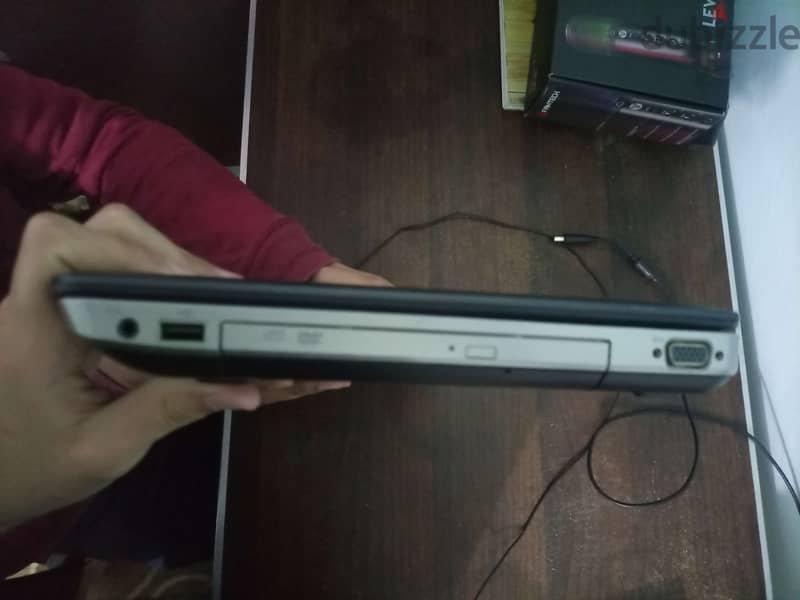 للبيع لابتوب Dell Latitude E5530 بحالة ممتازة 4