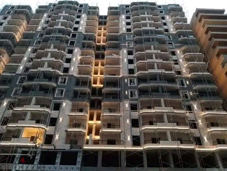 شقة لقطة للبيع بالمعادي أمام ابراج المهندسين بجوار كورنيش المعادي 0