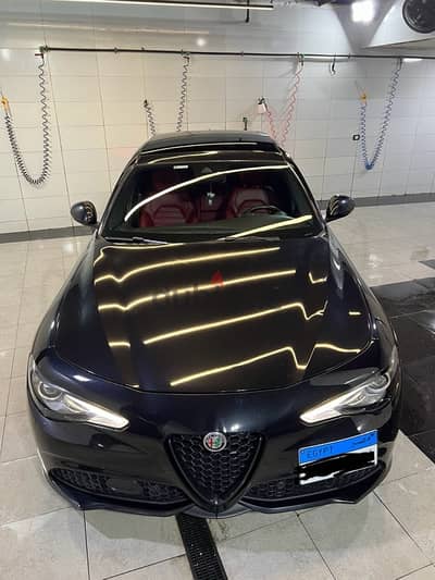 Alfa Romeo Giulia 2021