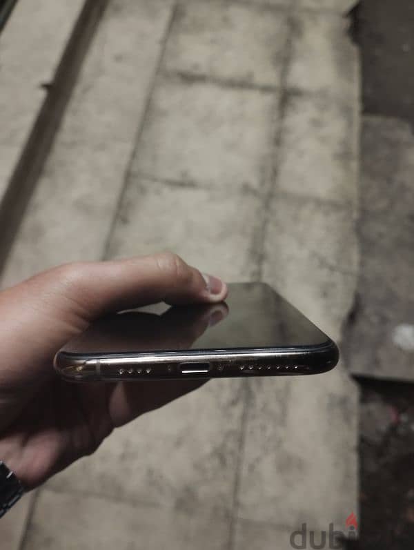 I phone xs max 4