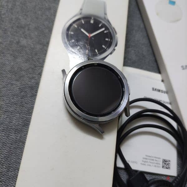 Samsung Galaxy watch 4 classic 1