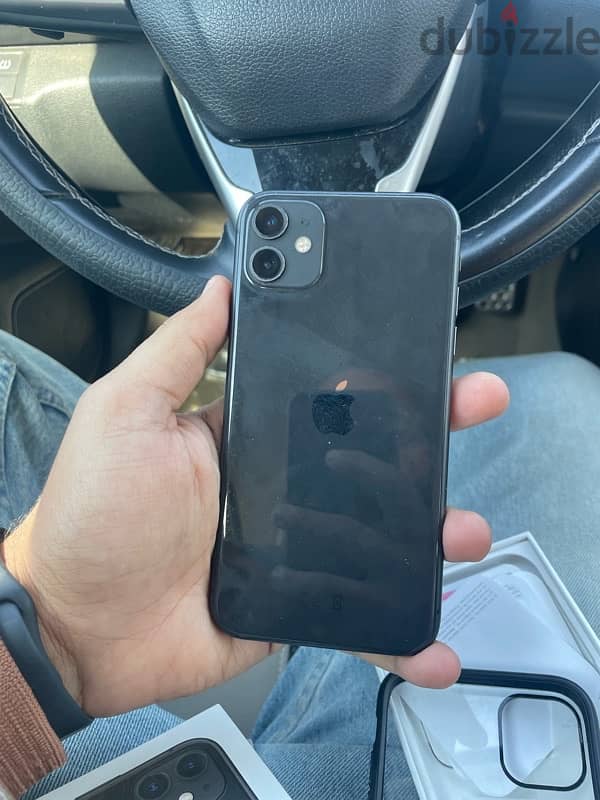 iphone 11  256 gb ايفون ١١ مساحة ٢٥٦ جيجا 1