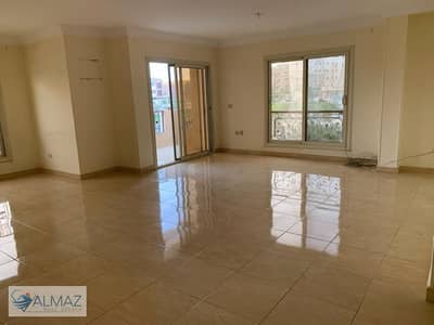 Apartment for rent in South Lotus in Fifth Settlement With an area of ​​176 square meters