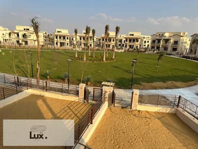 Own a F3 townhouse for sale in Madinaty Corner with a wide garden view, with a land area of ​​320 m