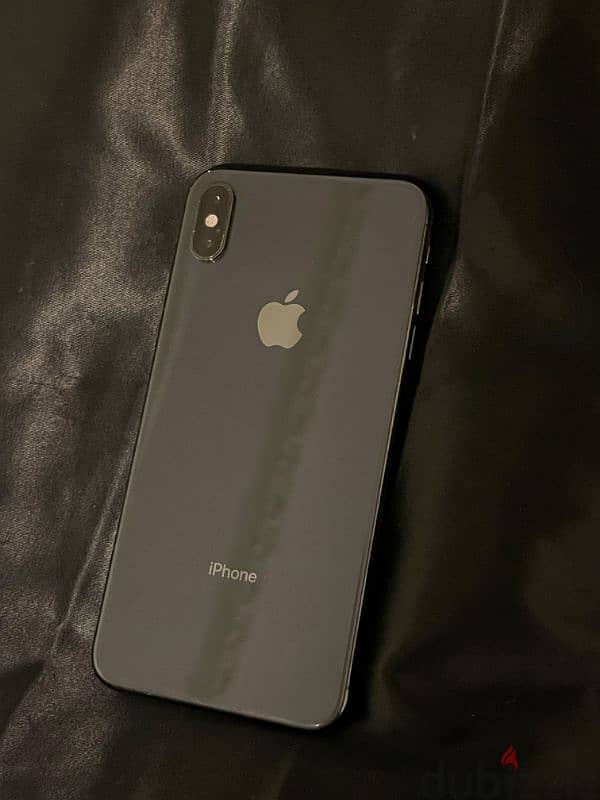 iphone xs max 1