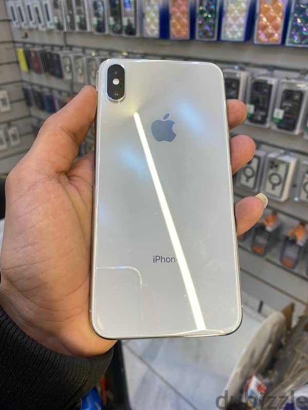 داخل الضمان لقطه iPhone X S Max 1