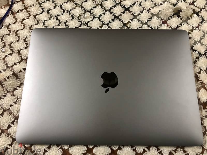 MacBook Air m1 8