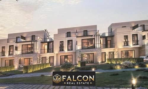 For sale a 240 sqm villa in Hyde Park New Cairo Sixth Settlement Fifth Settlement Extension minutes from Madinaty and Cairo Airport