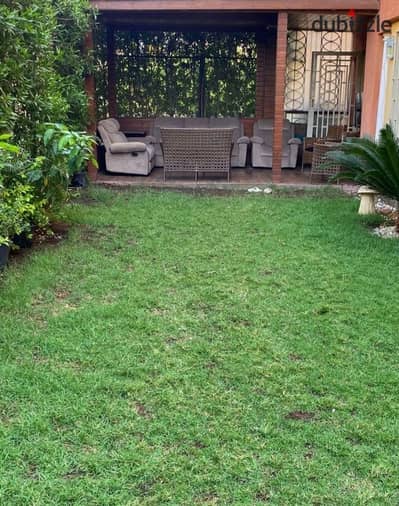 Apartment 160m + 72m garden (immediate receipt) in a compound for sale in installments over 10 years on 90th Street in the Golden Square area, Fifth S