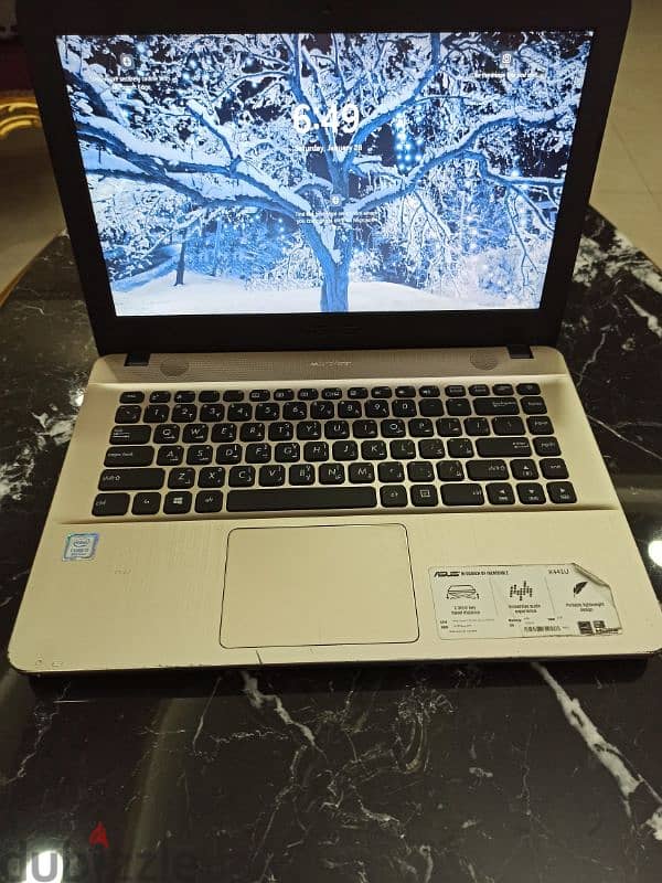 ASUS LAPTOP 1