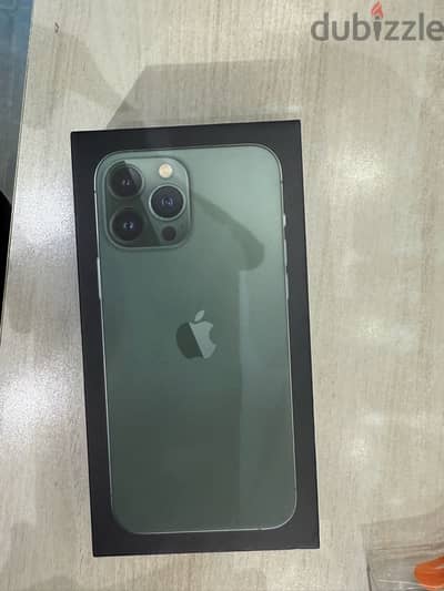 iPhone 13 Pro Max // Green 128 GB // Back replaced