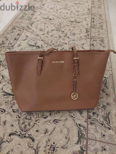 Mickael Kors bag