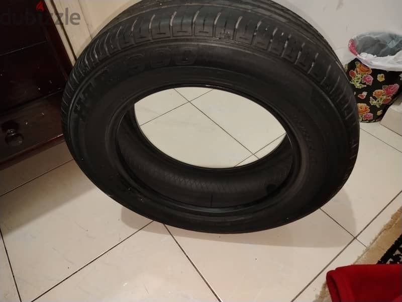 كاوتش Sumitomo 185/65R15 88H بحاله ممتازه 0