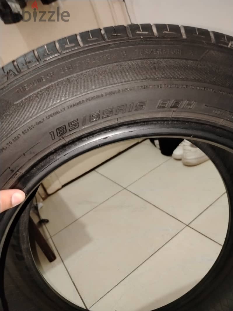 كاوتش Sumitomo 185/65R15 88H بحاله ممتازه 2