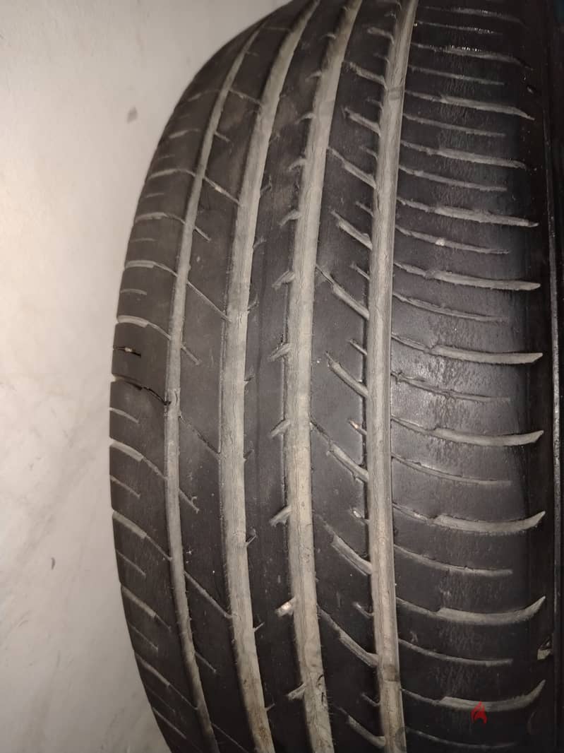 كاوتش Sumitomo 185/65R15 88H بحاله ممتازه 3