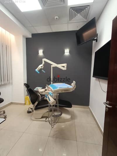 عياده اسنان غرفتين مفروشه بالاجهزه للايجار في ميديكال بارك بريمير التجمع الخامس clinic rent medical park premier