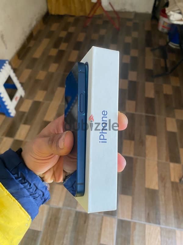 iphone 12 mini 7