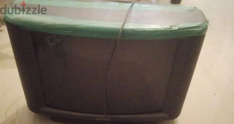 SONY TRINITRON MADE IN JAPAN 21" 0