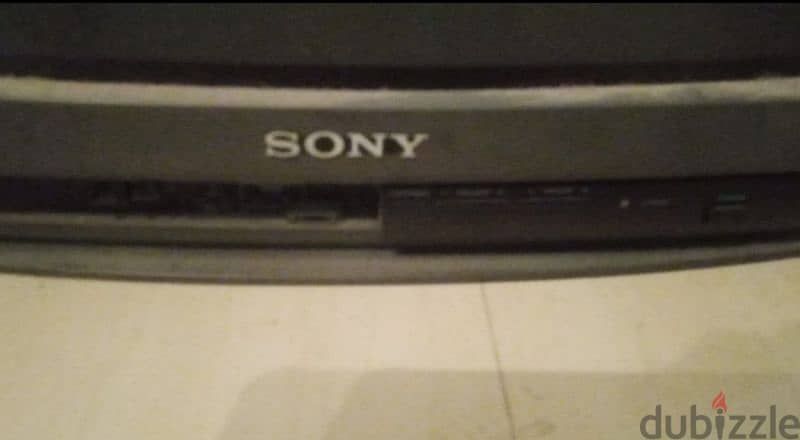 SONY TRINITRON MADE IN JAPAN 21" 1