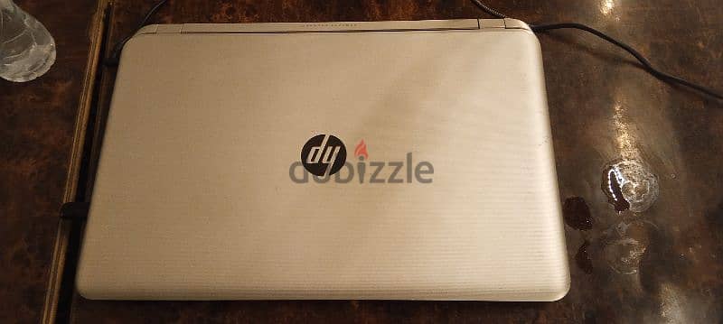 laptop HP معاه الشاحن الاصلي حالته ممتازه 2