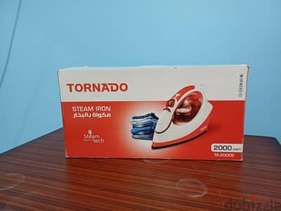 مكواة ملابس TORNADO STEAM IRON