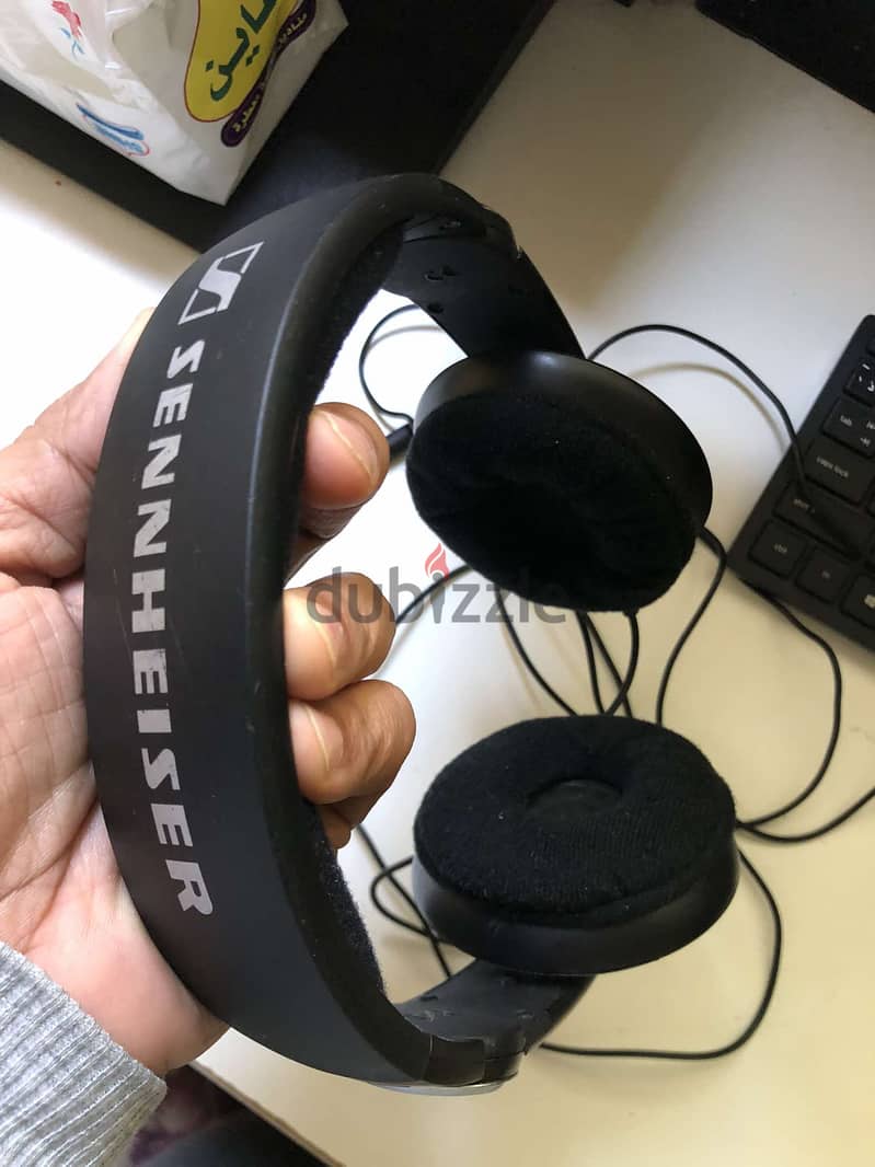 Sennheiser HD205ii 2