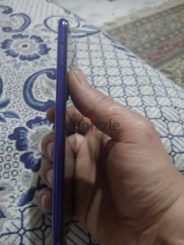 Oppo f11 رام 6 مساحة64 2