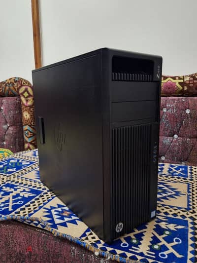 جهاز hp z440 حالة ممتازة