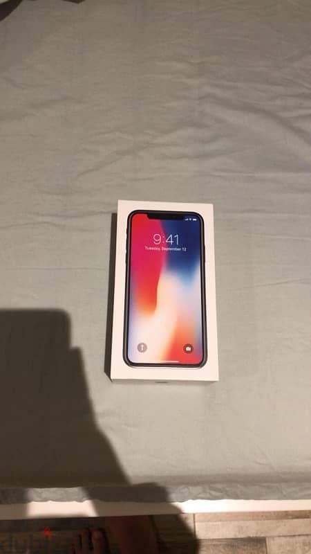 iPhone X 256 GB كالجديد 0